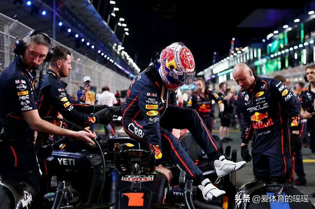 爱游戏官网-红牛二队翻盘雷诺车队,勒克莱尔高光表现